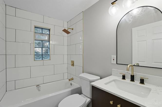 Building Photo - 5716 Hamilton Ave