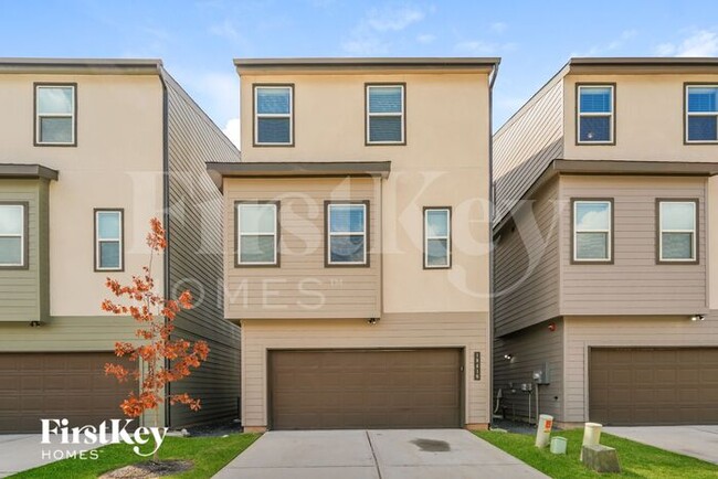 Primary Photo - 18416 Idyllic Aly