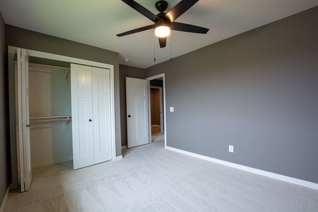 Building Photo - 14802-14804 Willow Street