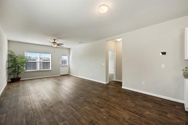 Building Photo - 128 Presidential Path