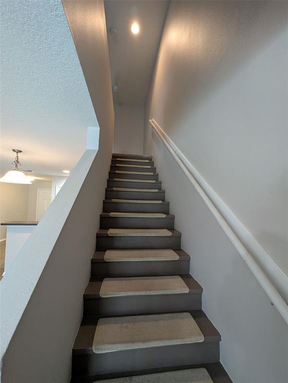 Building Photo - 277 Michelangelo Pl