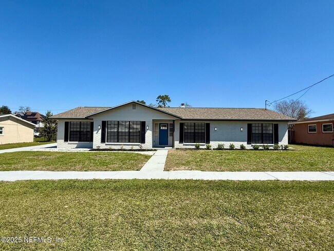Primary Photo - 2793 Greenridge Rd