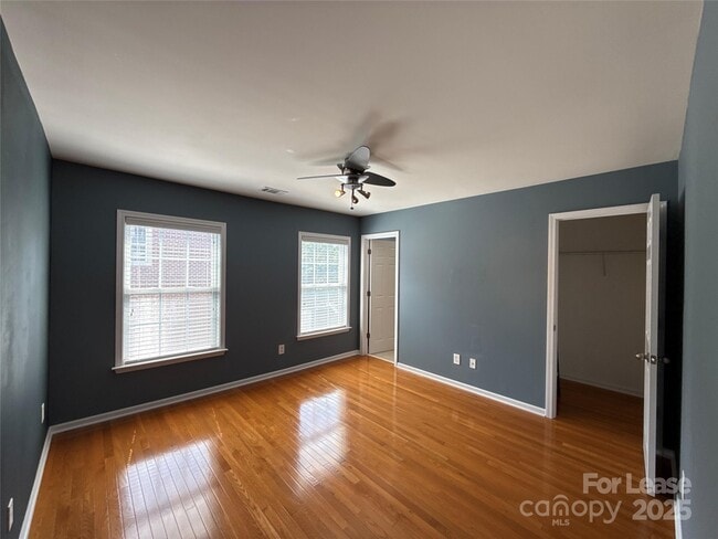 Building Photo - 9245 Belcaro Ln