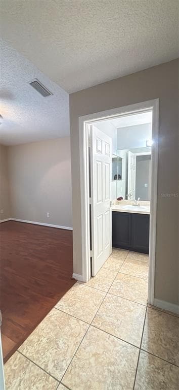 Building Photo - 9420 Azalea Ridge Way