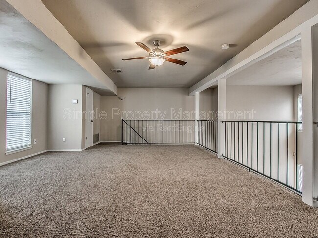Building Photo - 10824 Admiral Dr