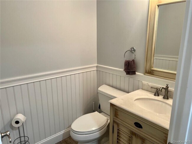 Building Photo - 145 Montgomery St