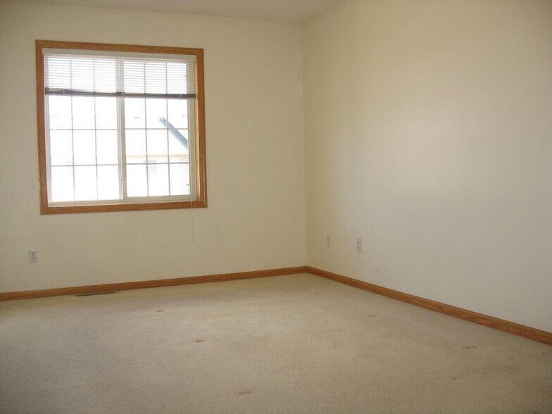 Building Photo - 2501 Cobble Hill Ct