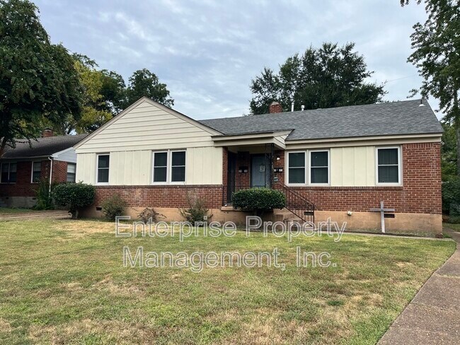 Building Photo - 3938 Brennan Dr