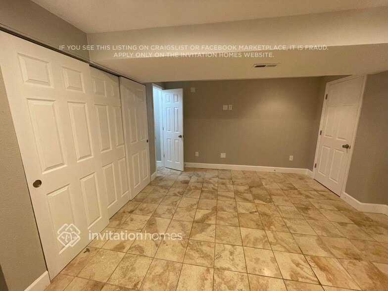 Building Photo - 5480 S Nepal Ct