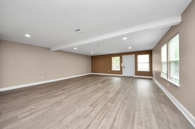 Building Photo - 2430 Dolly Wright St