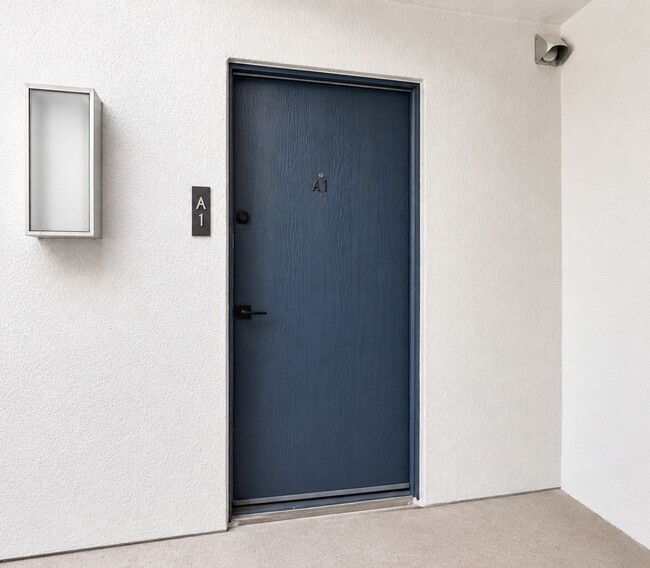Building Photo - Nice studio apartment in Phoenix!