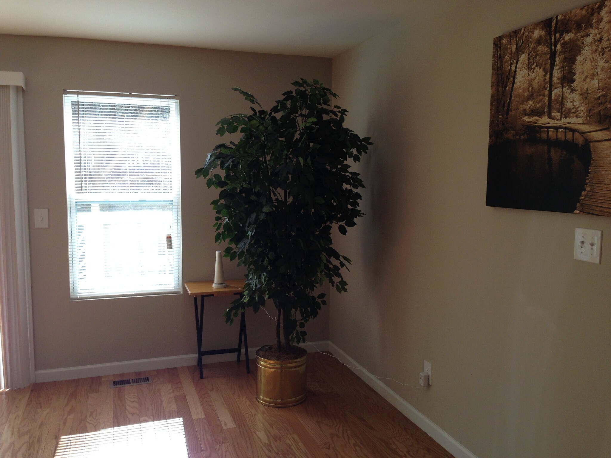 Building Photo - 4700 Dean Ct