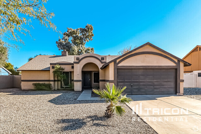 Building Photo - 9607 N 88th Dr