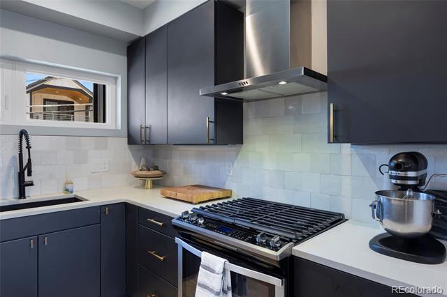 Building Photo - 3566 W 16th Ave