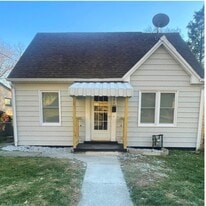 Building Photo - 243 James St