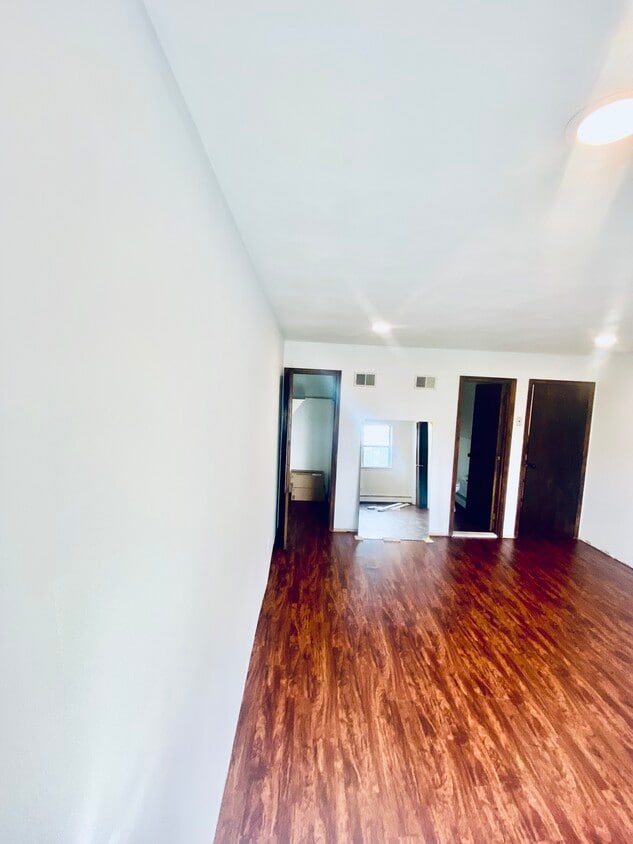 Primary Bed Closets & Full Bath - 40 Convent Rd