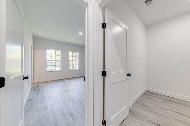 Building Photo - 10720 N Citrus Springs Blvd