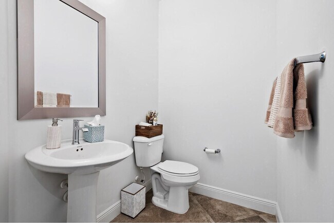 Building Photo - 15848 Italian Cypress Wy