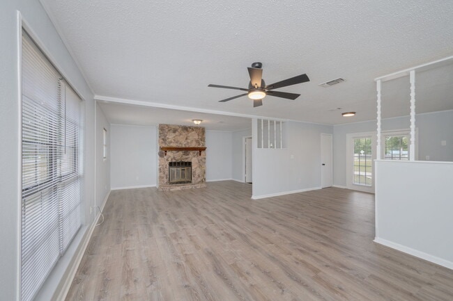 Building Photo - 3504 Horne Hollow Rd