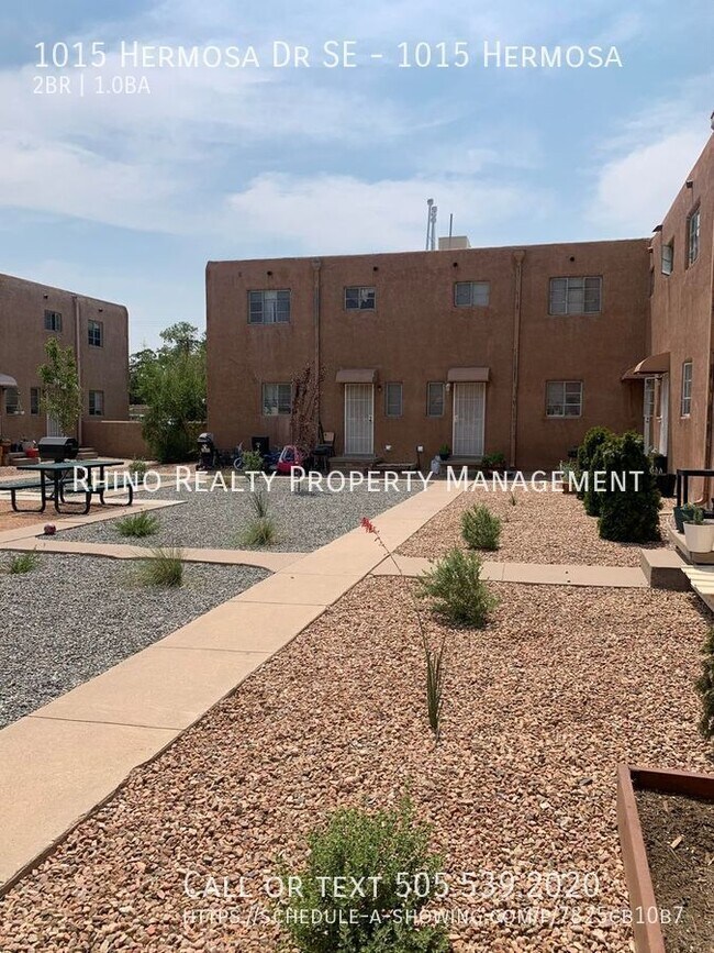 Building Photo - 1015 Hermosa Dr SE