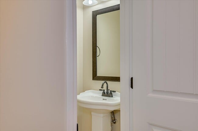 Building Photo - 3520 Patron Dr