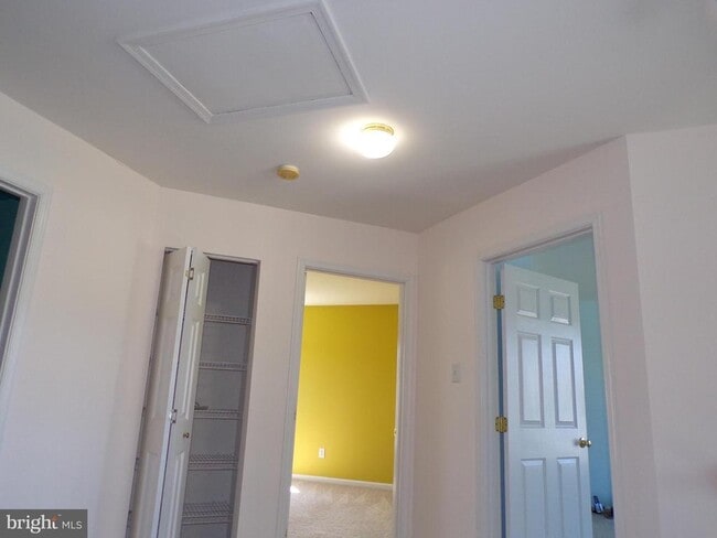 Building Photo - 312 Foxtail Ln