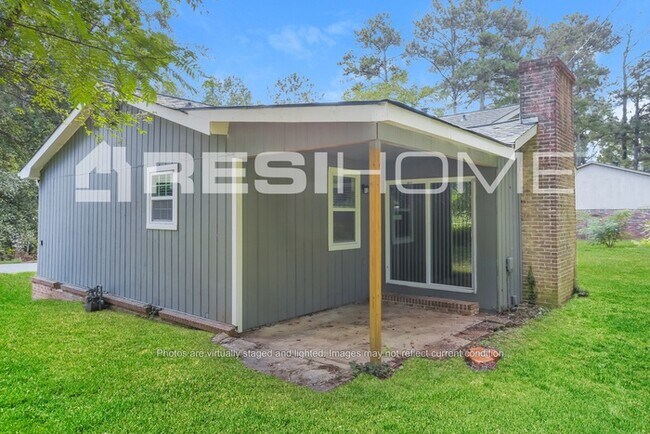 Building Photo - 8225 Freestone Dr