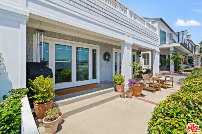 Building Photo - 317 Bay Shore Ave