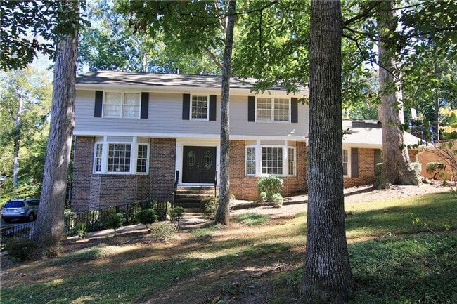 Primary Photo - 3571 Sunderland Cir NE