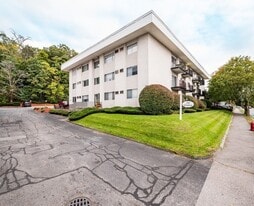 Building Photo - 250 Nesmith St