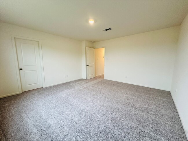 Building Photo - 14850 Calderon Dr
