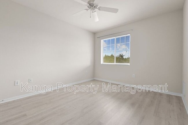 Building Photo - 6556 Emerald Dunes Dr