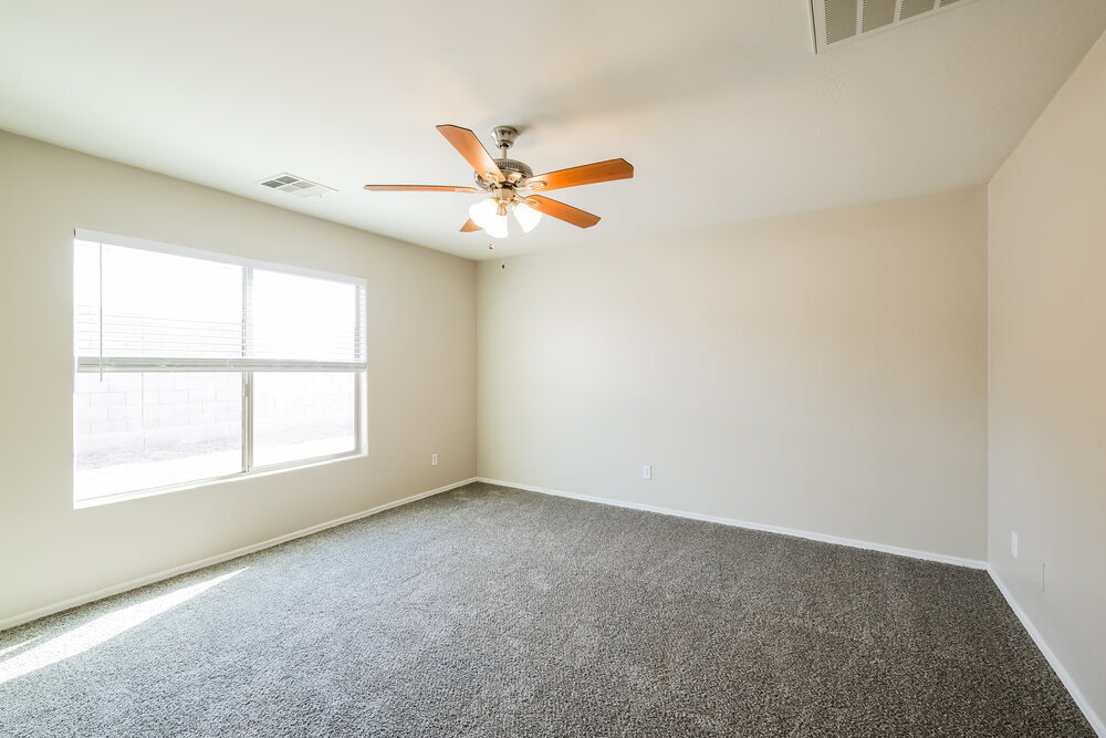 Building Photo - 11457 W Rio Vista Ln