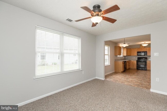 Building Photo - 106 Butterscotch Ct