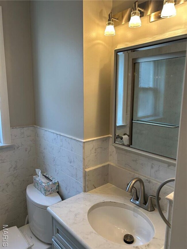 Building Photo - 6607 Clayton Rd