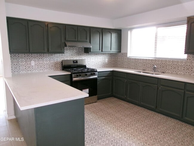 Building Photo - 5649 Cory Dr