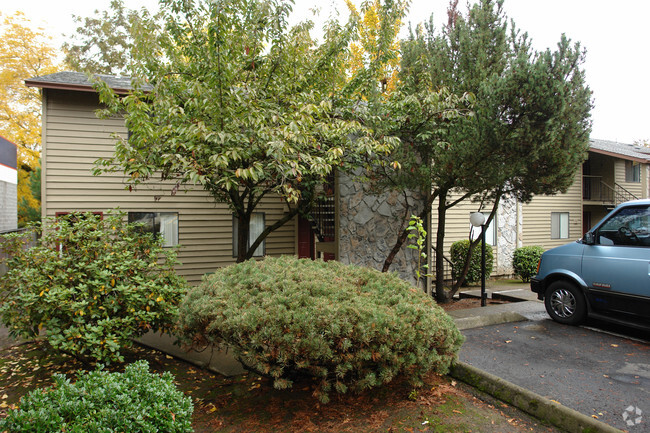 Building Photo - The Valley Woods Apartments