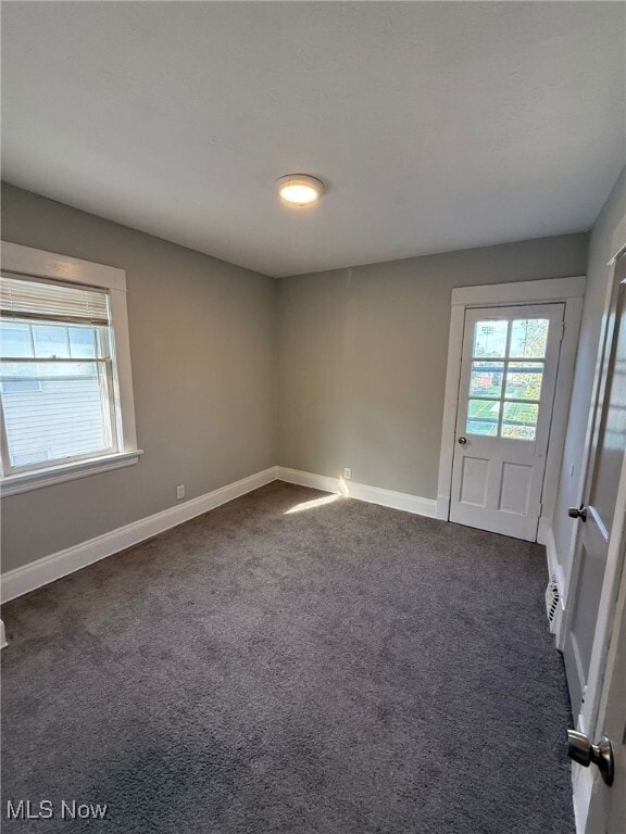 Building Photo - 1336 Thoreau Rd