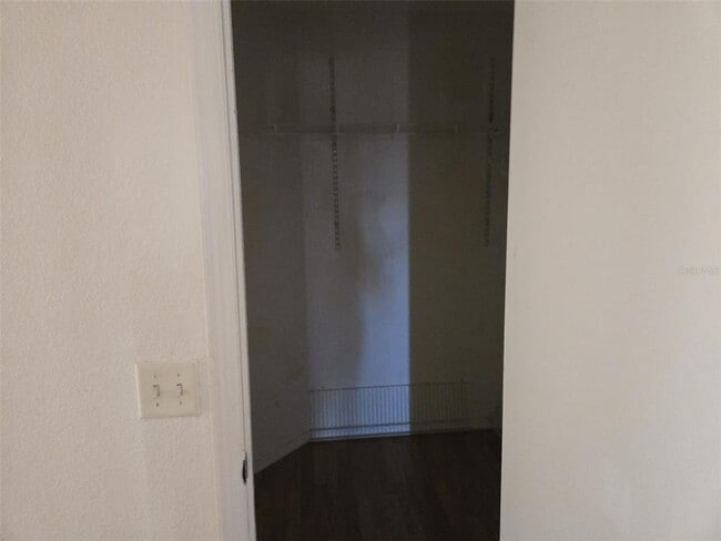 Building Photo - 387 Blue Bayou Dr