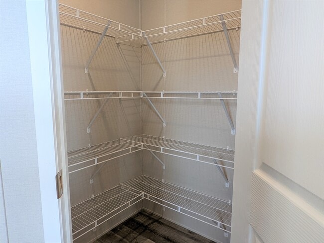 Building Photo - 521 Washington