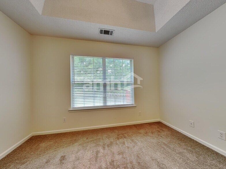 Building Photo - 170 Belle Grove Cir