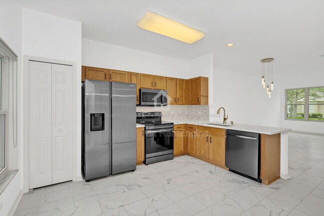 Building Photo - 14057 Wild Majestic St
