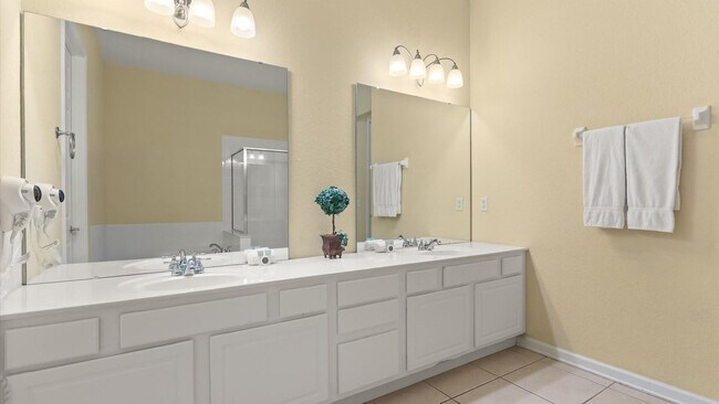 Building Photo - 5037 Shoreway Loop