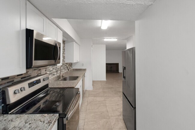 Building Photo - 2565 Terrace Trail