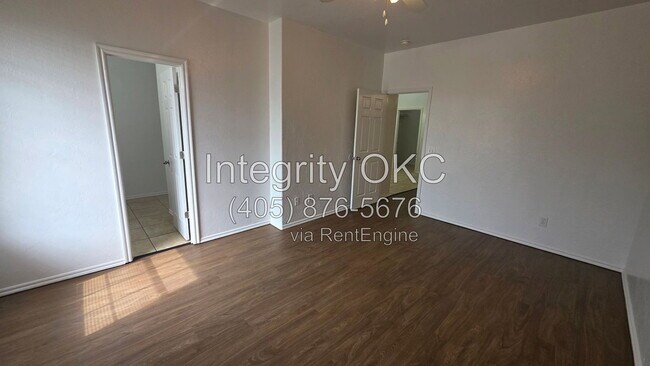 Building Photo - 1503 Tahoe Ln