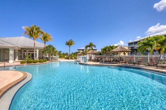 Building Photo - 8541 Amberjack Cir