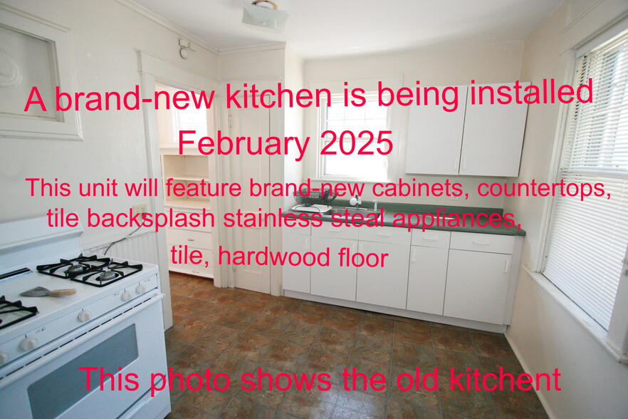 Kitchen OLD Photo - 14 Methyl St