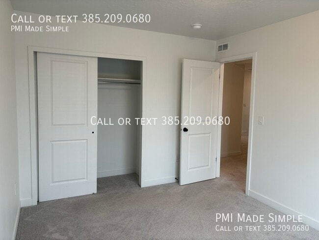 Building Photo - 4140 W Holbrook Way