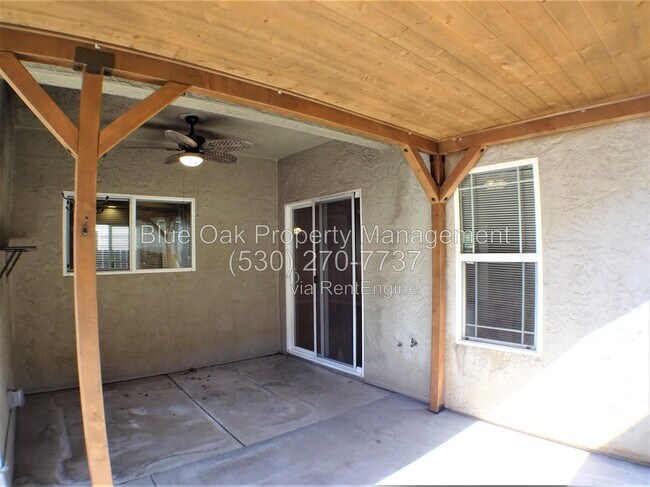 Building Photo - 573 E Eaton Rd