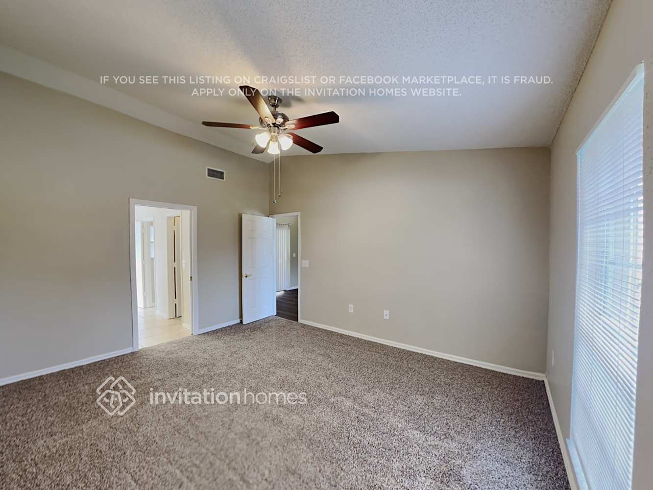 Building Photo - 2655 Green Valley Dr